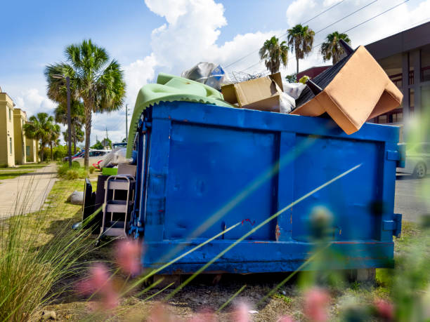 Best Yard Waste Removal  in Comstock Northwest, MI